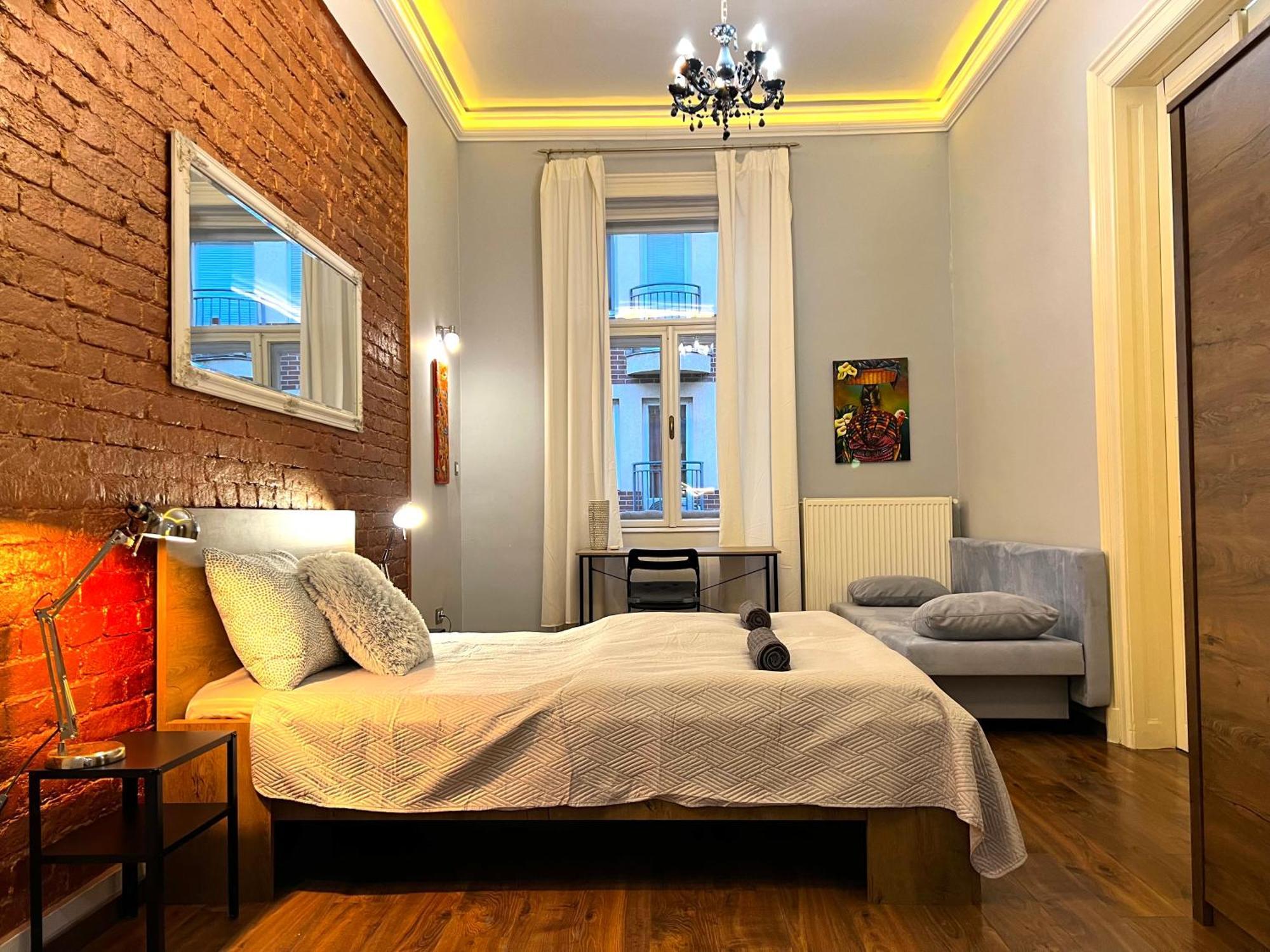 V6 Apartment By Small Home بودابست المظهر الخارجي الصورة